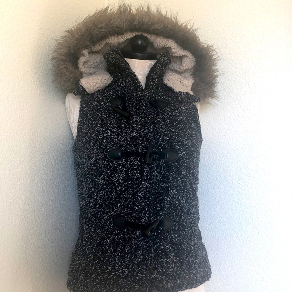 Cozy Marl Grey Vest w Faux Fur Detail